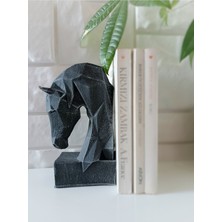 Nidage At Kitap Tutucu