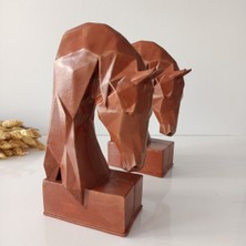 Nidage At Kitap Tutucu