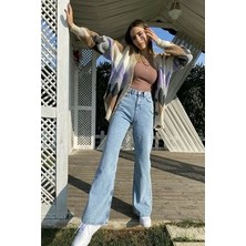 Kadın Açık Mavi Kar Yıkama Yüksek Bel Salaş Paça Denim Kot Pantolon LVK-001040A