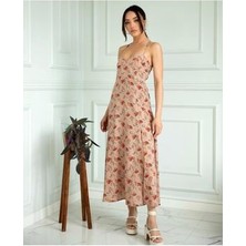 Kadın Ip Askılı Sırt Dekolteli Viskon Kumaş Çiçekli Elbise