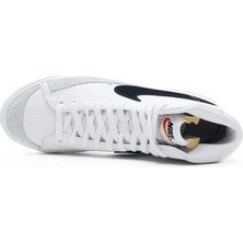 Beyaz Blazer Mid '77  BQ6806-100