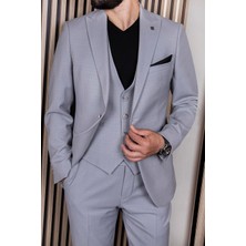 Erkek Slim Fit Sivri Yaka Açık Gri Yelekli Takım Elbise