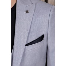 Erkek Slim Fit Sivri Yaka Açık Gri Yelekli Takım Elbise