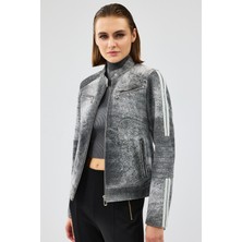Sporty Kadın Gri Kısa Nubuk Deri Spor Ceket 24WGD5227WB