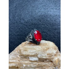 Asteria Jewelry Kırmızı Zirkon Taşlı Gümüş Yüzük - Çarpıcı ve Zarif Tasarım