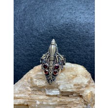 Asteria Jewelry Kırmızı Zirkon Taşlı Gümüş Yüzük - Kırmızının Büyüleyici Parıltısı