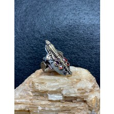 Asteria Jewelry Kırmızı Zirkon Taşlı Gümüş Yüzük - Kırmızının Büyüleyici Parıltısı