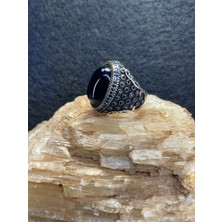 Asteria Jewelry Siyah Oniks Taşlı Gümüş Yüzük - Şık ve Gizemli Tasarım