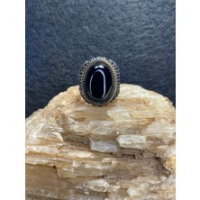 Asteria Jewelry Siyah Oniks Taşlı Gümüş Yüzük - Şık ve Gizemli Tasarım