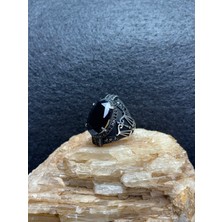Asteria Jewelry Siyah Zirkon Taşlı Gümüş Yüzük - Asil ve Göz Alıcı