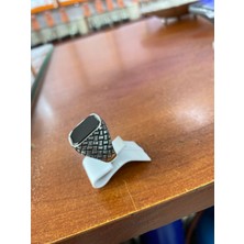 Motifli Siyah Taşlı Gümüş Erkek Yüzük