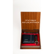Hky Ahşap Kutulu Isme Özel  Deri Lastikli Erkek Cüzdan Kalem Anahtarlık Set