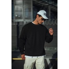 Kışlık Bisiklet Yaka Üç Iplik Basic Sweatshirt - Siyah