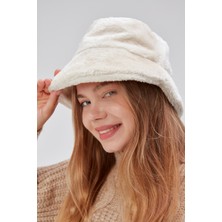Derikem Peluş Bucket Kadın Balıkçı Şapkası Yumuşak ve Tüylü Kadın Şapkası