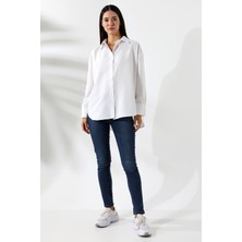 Oversize Beyaz Kadın Gömlek