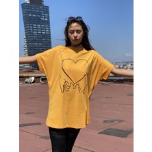 Kadın Sarı Kalp Baskılı T-Shirt