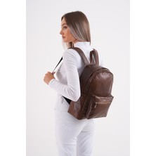 Hakiki Deri Unisex Sırt Çantası - Gizli Fermuarlı, Suluk Bölmeli ve Ön Cepli