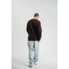 Unisex Bisiklet Yaka Özel Pis Dikişli Yıkamalı Sweatshirt - Kahve