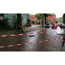 Safety 6 Cm'e 100 mt Kırmızı Beyaz Emniyet Şeridi - Ikaz Bandı - Güvenlik Şeridi ( YAPIŞMAZ)