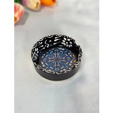 Küçük Siyah Çini Küllük