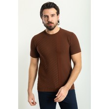 Desenli Fındık Rengi Slim Fit Bisiklet Yaka Erkek Triko T-Shirt