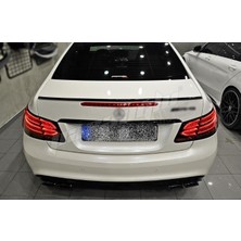 Karva Mercedes W207 E Coupe Uyumlu Pianoblack Spoiler 2010-2016