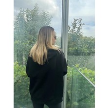 Kadın Siyah Kapüşonlu Fermuarlı Şardonlu Oversize Sweatshirt HZL24W-ZK146