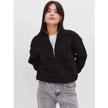Tarz Yeri Oversize Yarım Farmuarlı Yakalı Basic Sweatshirt - Siyah