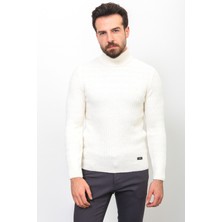 Örgü Desenli Ekru Rengi Slim Fit Tam Balıkçı Yaka Yün Erkek Kazak