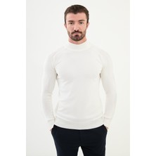 Düz Ekru Slim Fit Yarım Balıkçı Yaka Erkek Triko Kazak