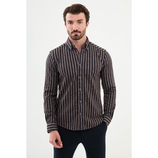 GÖMLEK SİVRİ YAKA