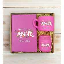 Bk Gift Kişiye Özel Isimli Dtf Anne Temalı Pembe Defter & Kahve Fincanı & Mum Hediye Seti-1, Anneye Hediye, Anneler Günü Hediyesi