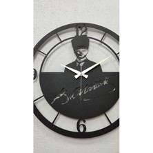 Miaselis Kalpaklı Atatürk Imzalı Dekoratif Metal Duvar Saati 60 x 60 cm Siyah