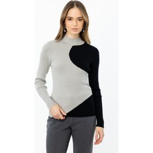 On Iki Renk Fitilli Triko Kazak