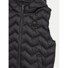 Erkek Çocuk Siyah Logo Işlemeli Puffer Yelek
