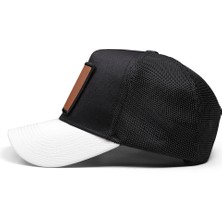 BlackBörk V1 Trucker 7 Numara - 7 Kod Logolu Unisex Beyaz Siperli-Siyah Şapka