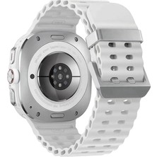 Kupa Samsung Galaxy Watch Ultra 47MM Kordon Tırtıklı Tasarım Soft Metal Toka Kordon