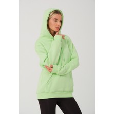 Kadın Açık Yeşil %100 Pamuk Kordonlu Kanguru Cep Şardonlu Kapüşonlu Kordonlu Regular Fit Sweatshirt