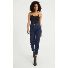 Koyu Mavi Mom Jeans Yumuşak Likralı Yüksek Bel Kot Pantolon Ekstra Rahat Kumaş