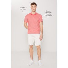 AC&Co / Altınyıldız Classics Erkek Çekmeyen Pamuklu Kumaş Slim Fit Dar Kesim Narçiçeği-Beyaz Kıvrılmaz Polo Yaka Tişört