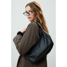 Manuka Frances Örgü Oval Çanta Siyah