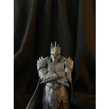 Sauron Figürü