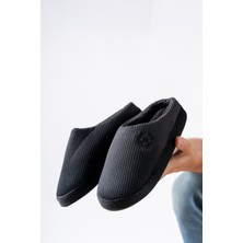 Kışlık Unisex Nakışlı Kadife Ev Terliği