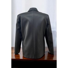 Kadın Gold Düğme Detaylı Siyah Deri Blazer Ceket
