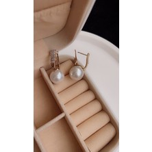 Liva Accessories Altın Kaplama Büyük Inci Sallantılı Zirkon Taşlı Roze Altın Renkli Küpe, Kararmaz, Anti-Alerjik