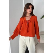 Fav Style Kadın V Yaka Uzun Kollu Bağlama Detaylı Bluz
