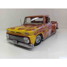 Sunstar S. Star 1:18 1965 Chevrolet C-10 Stepside Pick-Up