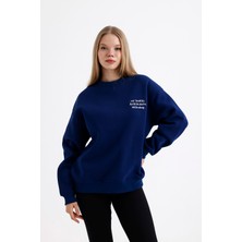 Kadın Oversize Şardonlu Nakış Işlemeli Yeşil Sweatshirt