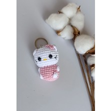 Masal Örgü Dünyası El Emeği Örme Sevimli Hayvanlar Hello Kitty Figurlü Minik Anahtarlık