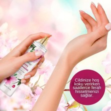 Bodycology Cherry Blossom Fragrance Mist Kadın Vücut Spreyi